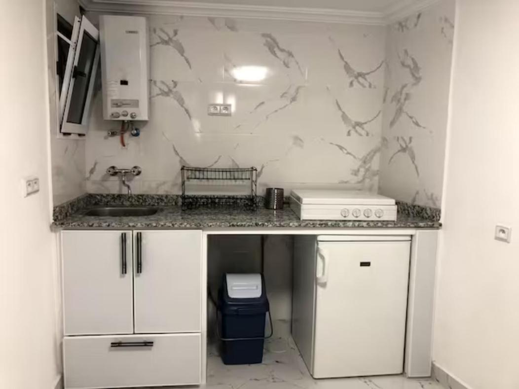 Appartements Dior Al Hoceïma Exteriör bild
